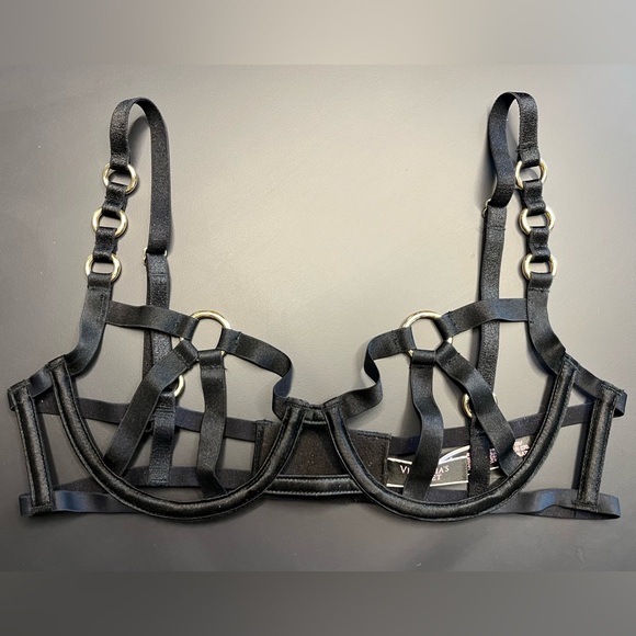 VICTORIA’S SECRET VS Very Sexy Unlined Strappy Balconette Bra/Panty Set XS/S - Picture 11 of 11
